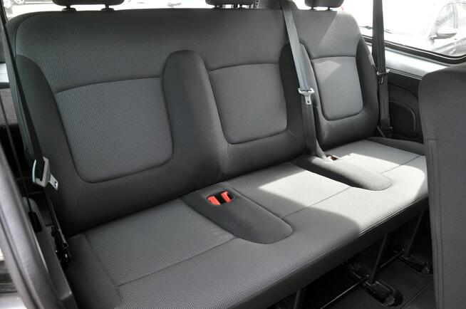 Renault Trafic 2.0dCi 145KM automat Full LED Przebieg 41 tyś km! Navi Kamera