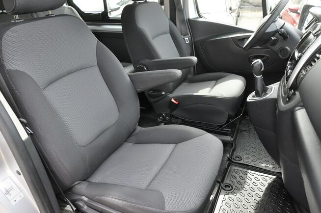 Renault Trafic 2.0dCi 145KM automat Full LED Przebieg 41 tyś km! Navi Kamera