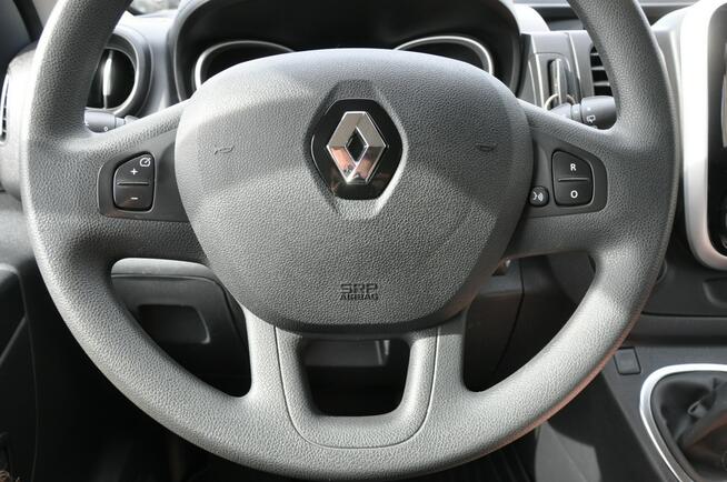 Renault Trafic 2.0dCi 145KM automat Full LED Przebieg 41 tyś km! Navi Kamera