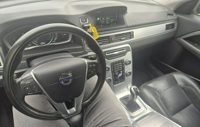 Volvo V70 D4 181 KM Rok Gwarancji Full Serwis hak