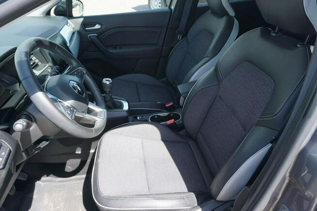 Renault Captur 1.0TCe 90KM Techno salon