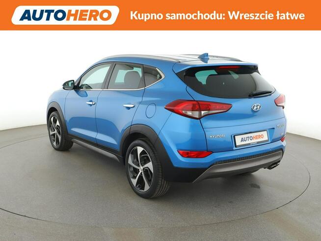 Hyundai Tucson 4X4 177KM Automat Navi Czujniki parkowania Klimatyzacja Podgrzewane fo
