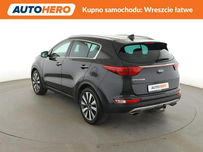 Kia Sportage 4x4 automat skóra navi klima auto grzane fotele kamera i czujniki park