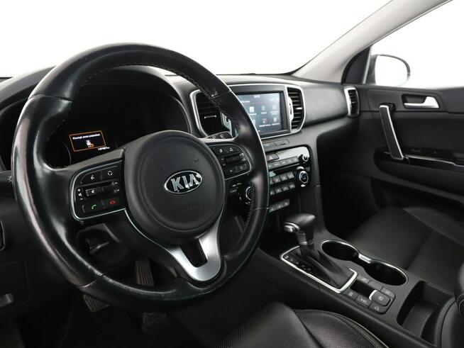 Kia Sportage 4x4 automat skóra navi klima auto grzane fotele kamera i czujniki park