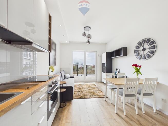 Nowe 46m² z garderobą | Ogród za oknem | Garaż