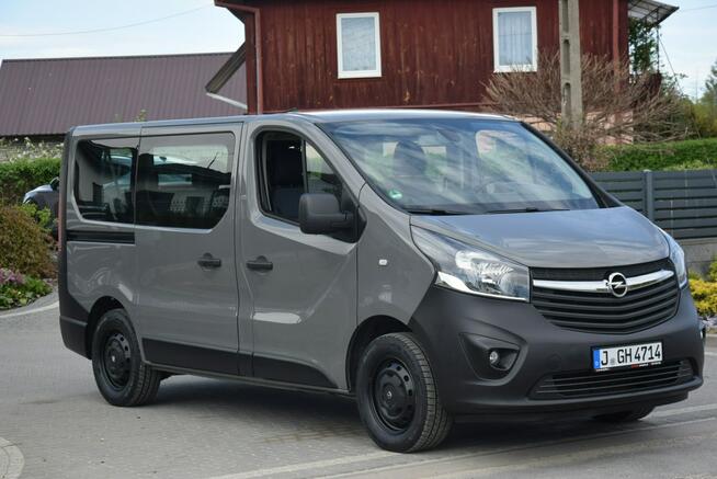 Opel Vivaro 1.6D Trafic 2018r 9-Osobowy Klima Nawiewy 2x Drzwi Boczne Sprowadzony