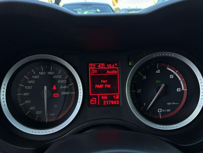 Alfa Romeo 159 2.0 JTDM TURISMO 135KM SKÓRA navi CZUJNIKI serwis 2012