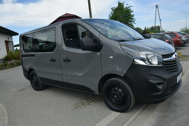 Opel Vivaro 1.6D Trafic 2018r 9-Osobowy Klima Nawiewy 2x Drzwi Boczne Sprowadzony