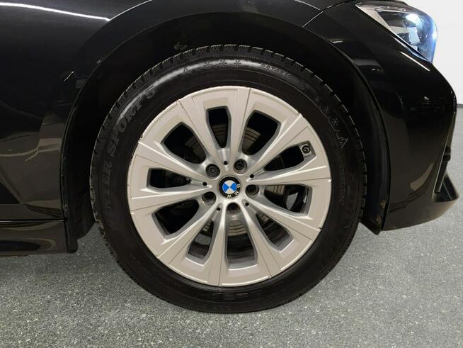 BMW 320 VAT 23% d Touring 2.0 mHEV 190KM automat xdrive 2021 r. salon PL
