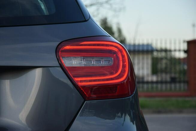Mercedes A 180 1.5D 2015r Navi Ledy PDC 2 KPL KÓŁ Grzane Fotele Sprowadzony Opłacony