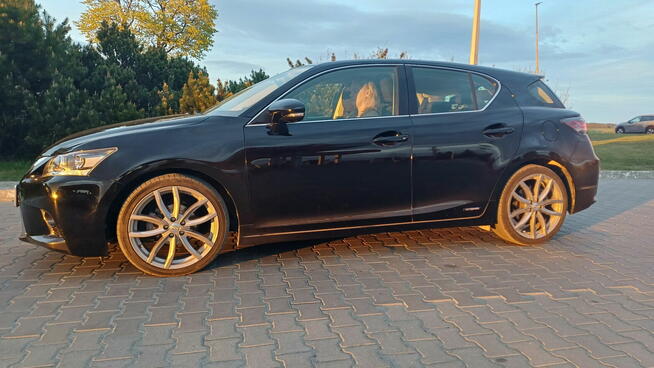 Lexus Ct 200 hybryda bezobsługowy Europa