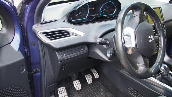 Peugeot 2008 1,6 Vti Allure