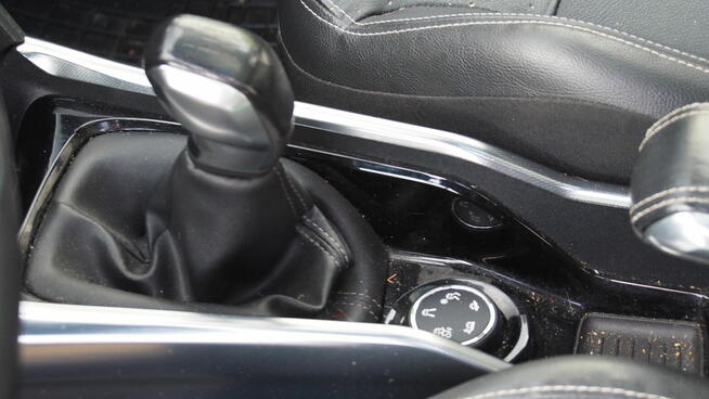 Peugeot 2008 1,6 Vti Allure
