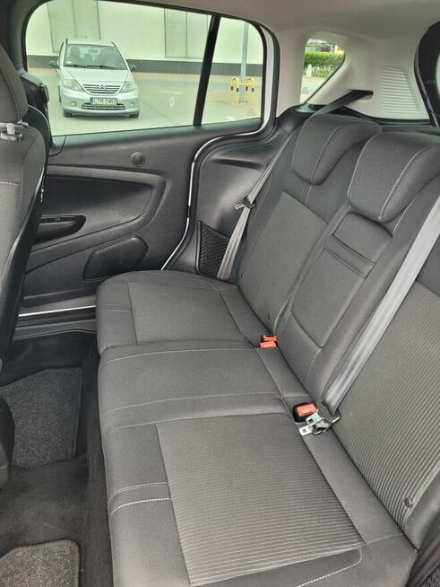 Ford B-MAX, Titanium, Zadbany