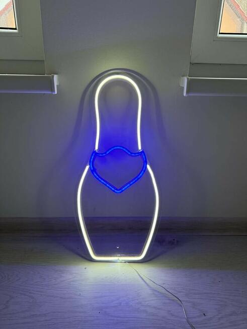 Spersonalizowane neony LED – Twój unikalny styl!
