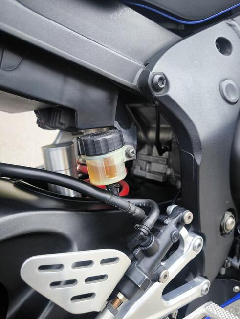 Yamaha R6 2003r