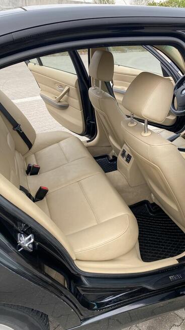 BMW 316i E90