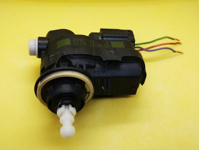 Silniczek lampy przód PEUGEOT 3008 5008 wtyczka 89037159