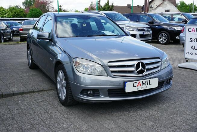 Mercedes C 180 zarejestrowany, ubezpieczony