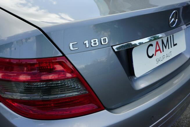 Mercedes C 180 zarejestrowany, ubezpieczony