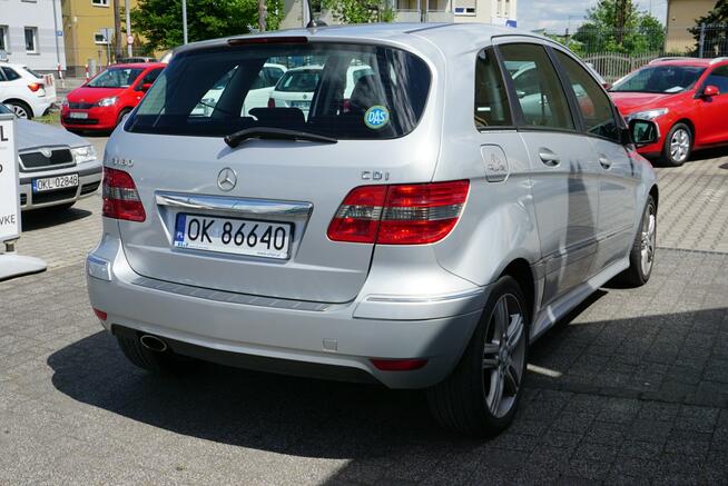 Mercedes B 180 polski salon