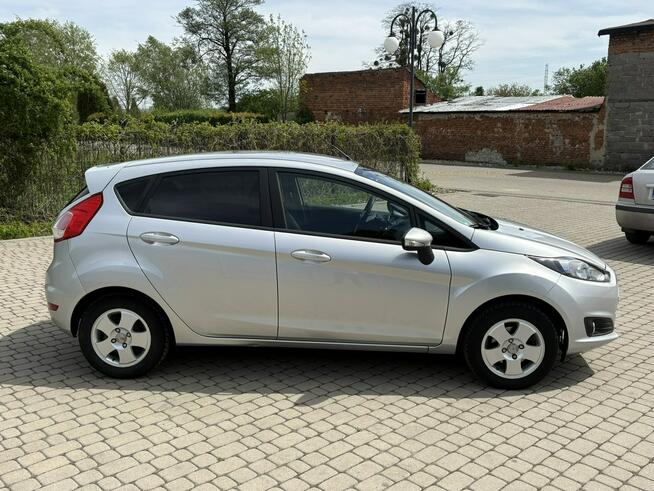 Ford Fiesta Grzana przednia szyba,Grzane fotele,Głośnomówiący,Przyciemniane szyby