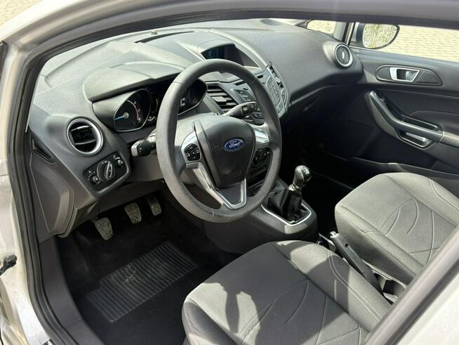 Ford Fiesta Grzana przednia szyba,Grzane fotele,Głośnomówiący,Przyciemniane szyby