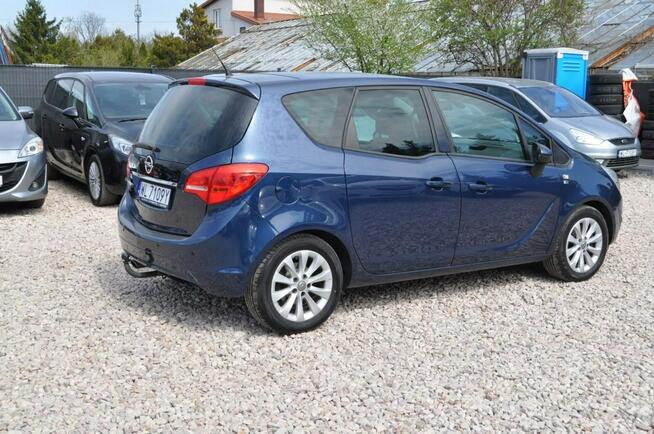 Opel Meriva Klimatyzacja Czujniki Parkowania Podgrzewane Fotele i Kierownica