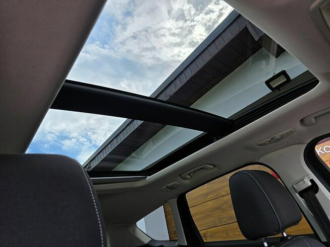 Ford Kuga automat, hak, panorama dach