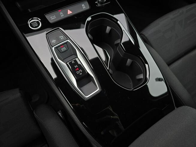 Audi A5 S Line_MatrixLED_Kamera360_ACC_Asystenci_El.Fotel_3-strefy_SoundSystem