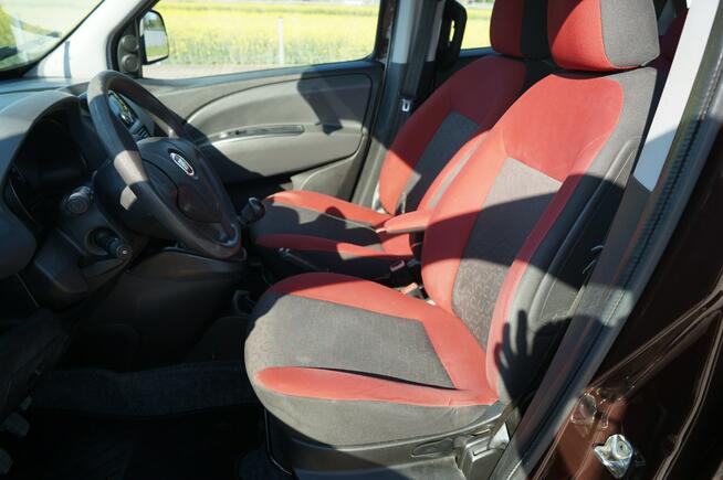 FIAT DOBLO TYLKO 89TYS. KM 1,6 105 KM HAK KLIMA 5 LAT JEDEN WŁ.