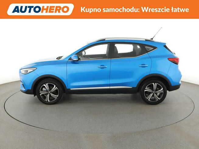 MG ZS niski przebieg PDC tempomat
