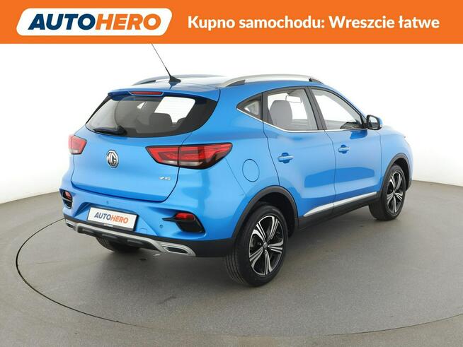 MG ZS niski przebieg PDC tempomat
