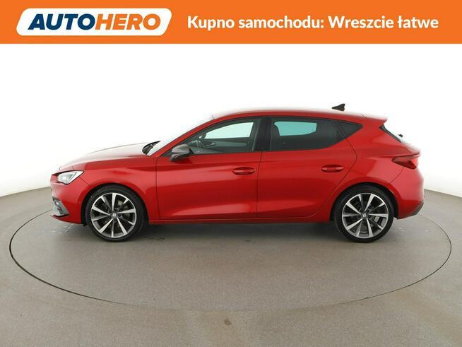 Seat Leon FR automat virtual mHEV navi kamera ACC climatronic LED