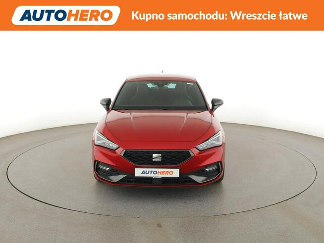Seat Leon FR automat virtual mHEV navi kamera ACC climatronic LED