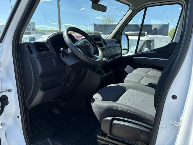 Renault Master l2h2 blaszak średni