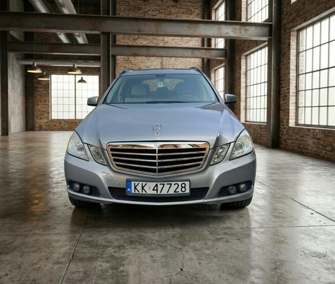 Mercedes E 220 LED Szyberdach Skóry stan bdb