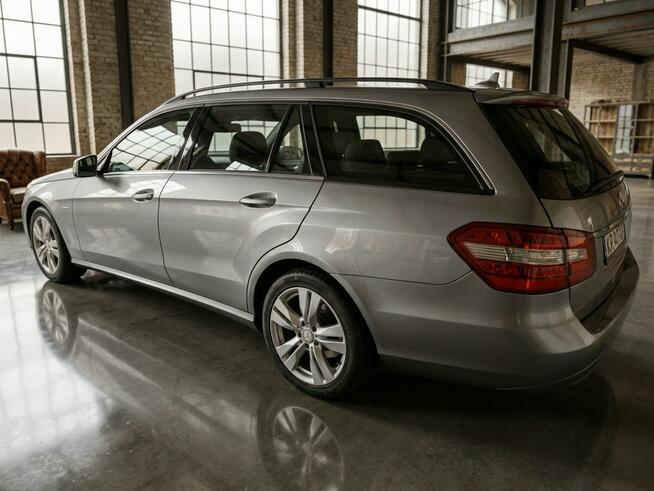 Mercedes E 220 LED Szyberdach Skóry stan bdb