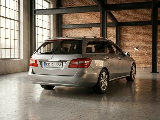 Mercedes E 220 LED Szyberdach Skóry stan bdb