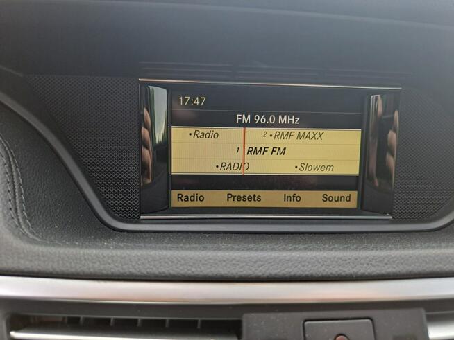 Mercedes E 220 LED Szyberdach Skóry stan bdb