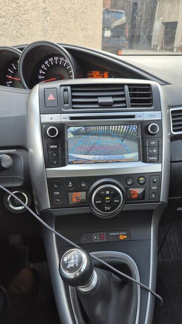 TOYOTA VERSO 1.6 D-4D*7 osób panorama webasto