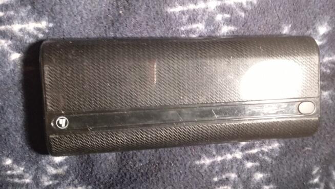 Tanio sprzedam mało używany powerbank, słuchawki itp.