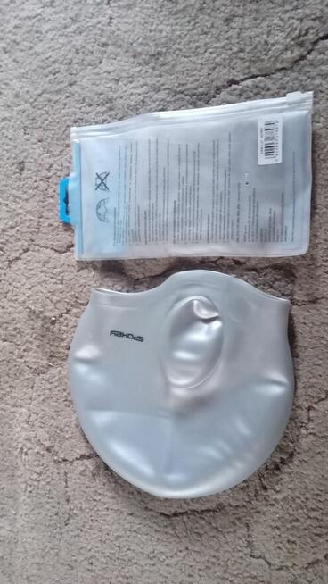 Tanio sprzedam mało używany powerbank, słuchawki itp.