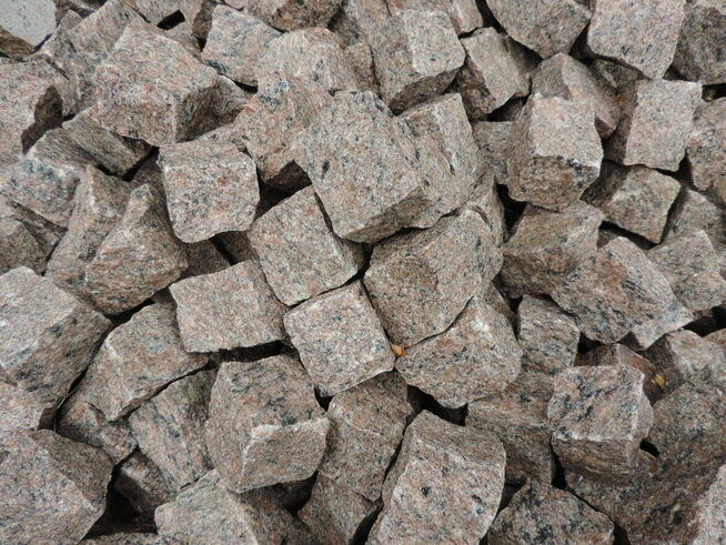 Kamień szary łupek granitowy do gabionu do ogrodzenia granit