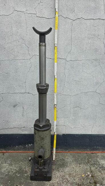 Podnośńik kanałowy hydrauloczny ręczny
