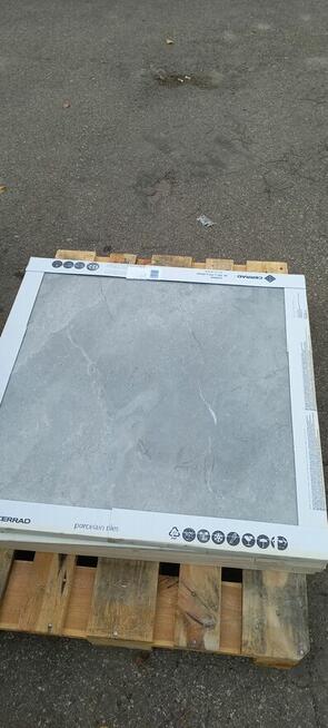 Płyty tarasowe 2cm 80x80 marmur Masterstone silver gat.1