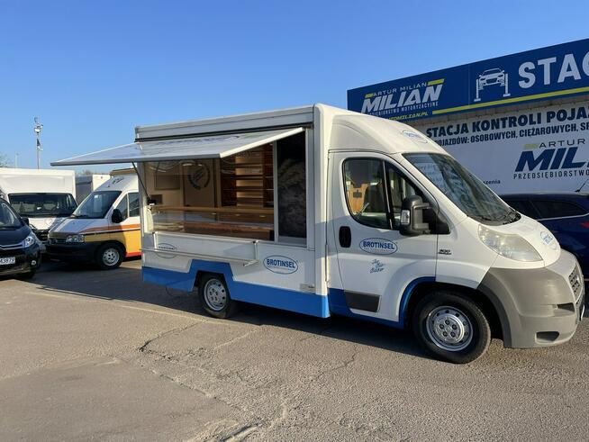 Fiat Ducato Autosklep pieczywa Sklep bar Gastronomiczny Food Truck Foodtruck 2010