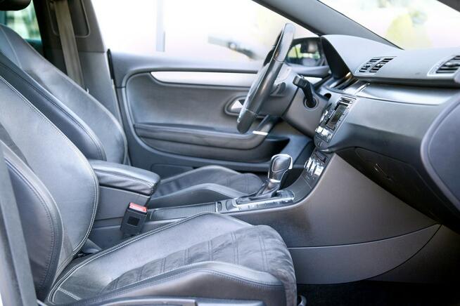 R-LINE|Salon PL|BiXenon|DCC|2xPark| Panorama|DSG|Navi|Alcantara|GWARAN