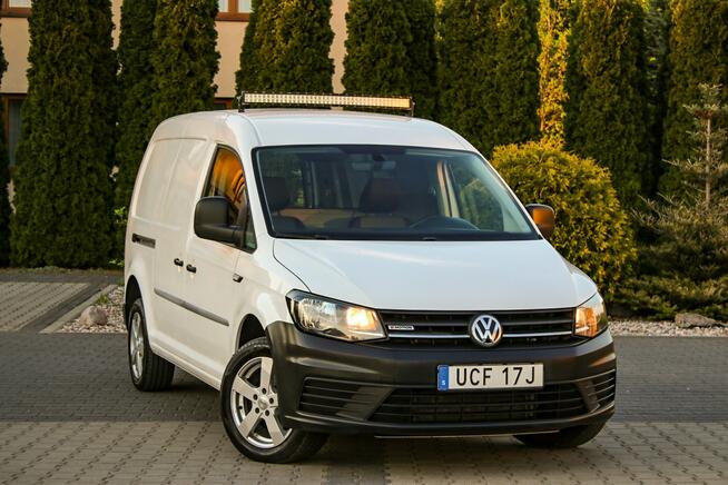 Volkswagen Caddy 4MOTION Webasto Car Play Podgrzewane Fotele Parktronik Tempomat MAX