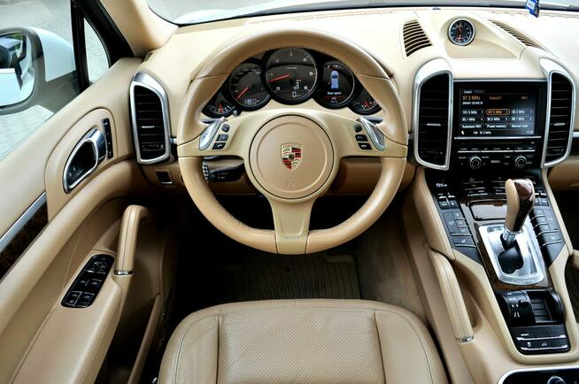 Porsche Cayenne 3.0TDI 245KM Panorama Skóra Navi Kamera